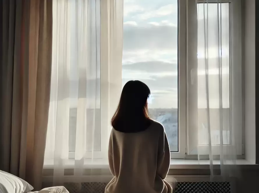 alt="peaceful minimalist room representing investing in yourself through quiet reflection" alt="woman silhouette by the window — symbol of self-expression and choosing yourself" alt="morning light with tea and notebook — calm moment of investing in yourself" alt="cloudy window scene, introspective atmosphere tied to personal growth and self-investment"